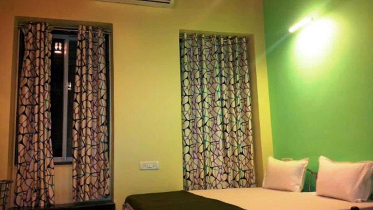 Hotel Blue Bird Colaba Mandve Buitenkant foto