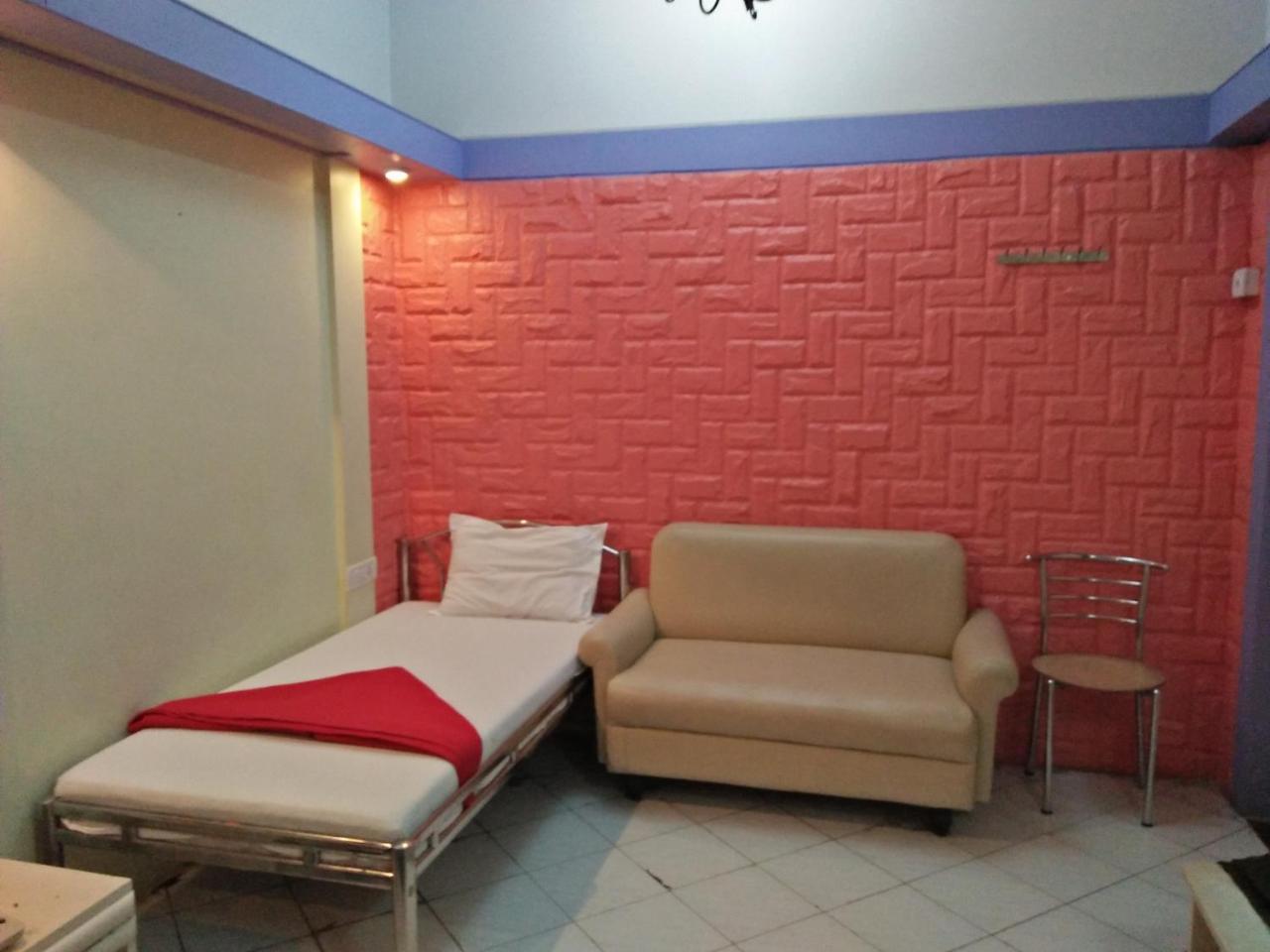 Hotel Blue Bird Colaba Mandve Buitenkant foto
