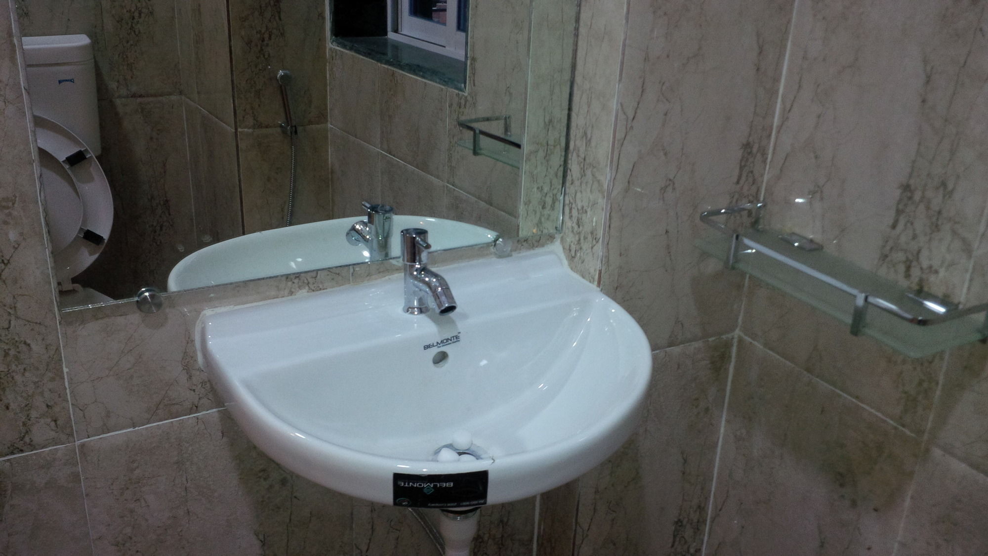 Hotel Blue Bird Colaba Mandve Buitenkant foto